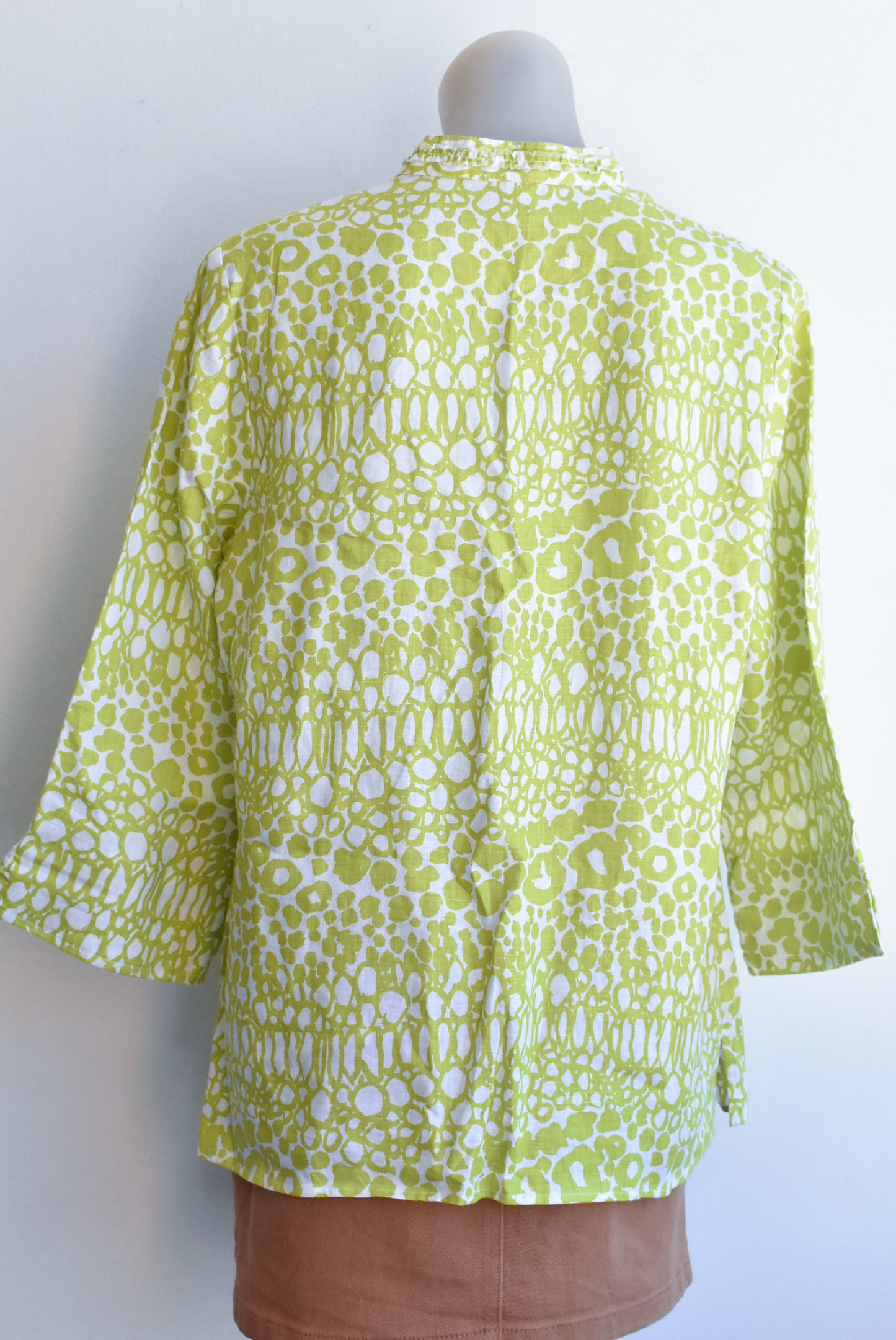 Carole Little linen green top, size XL