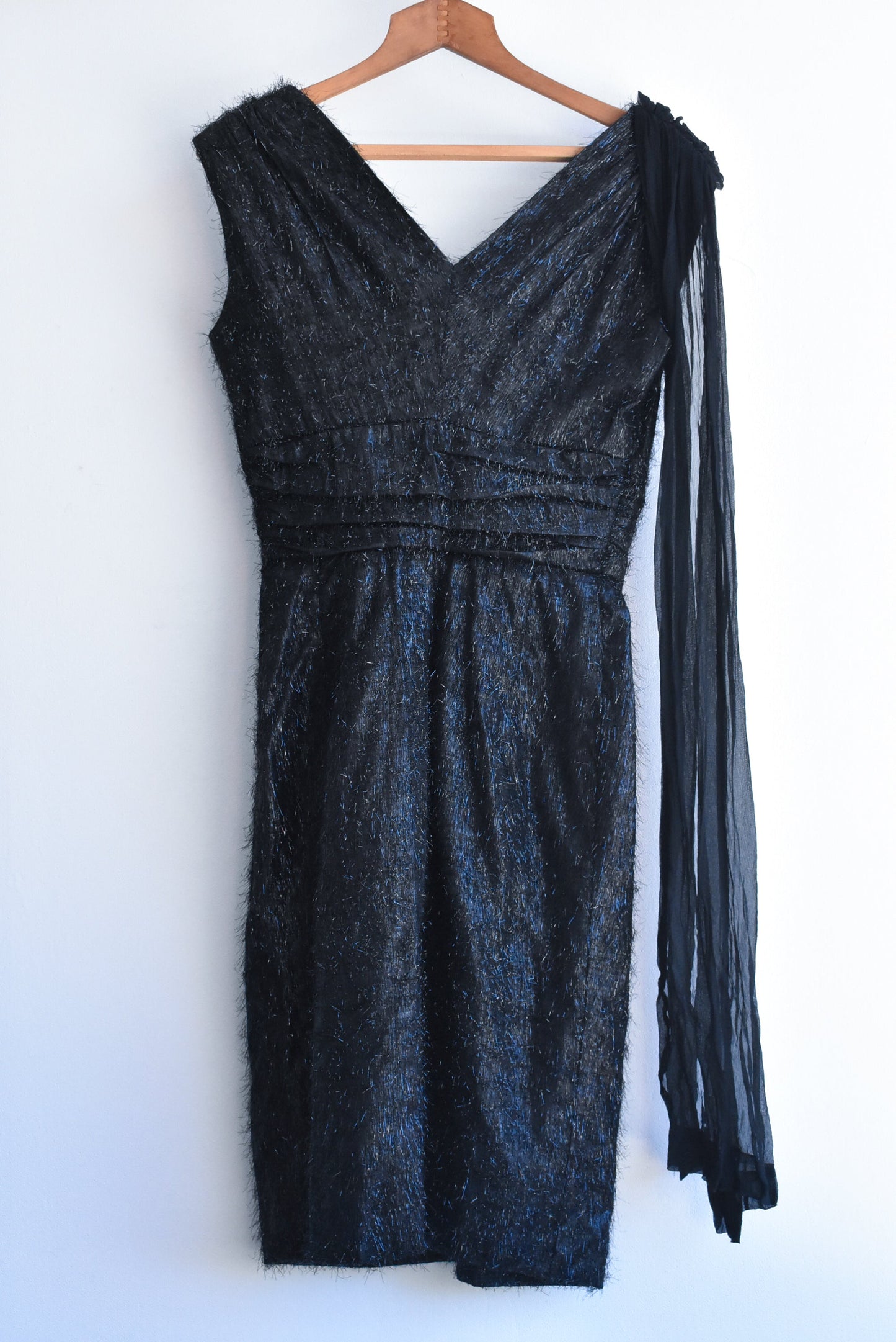 Elegant vintage fluffy lurex dress, size 6-8