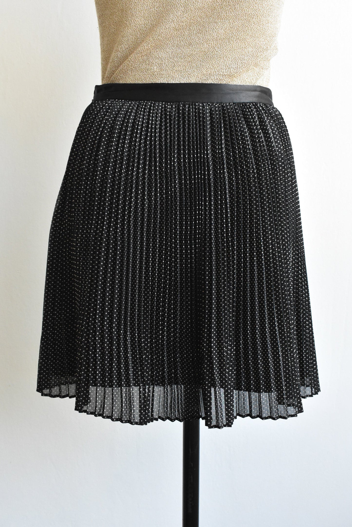 Jack Wills pleated polka dot mini-skirt, size 8