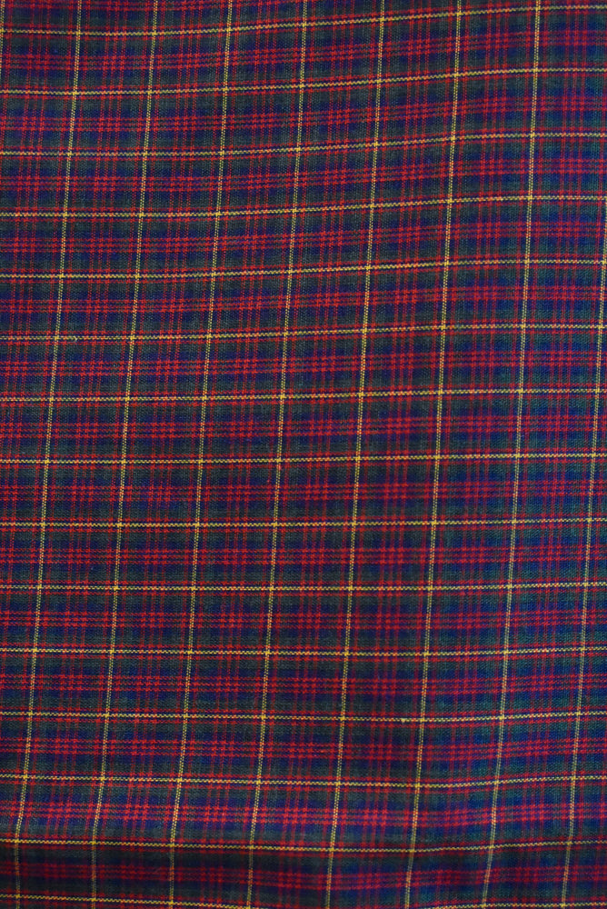 Plaid polyester fabric