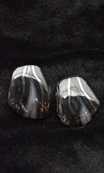 Psilomelane, 2 pieces