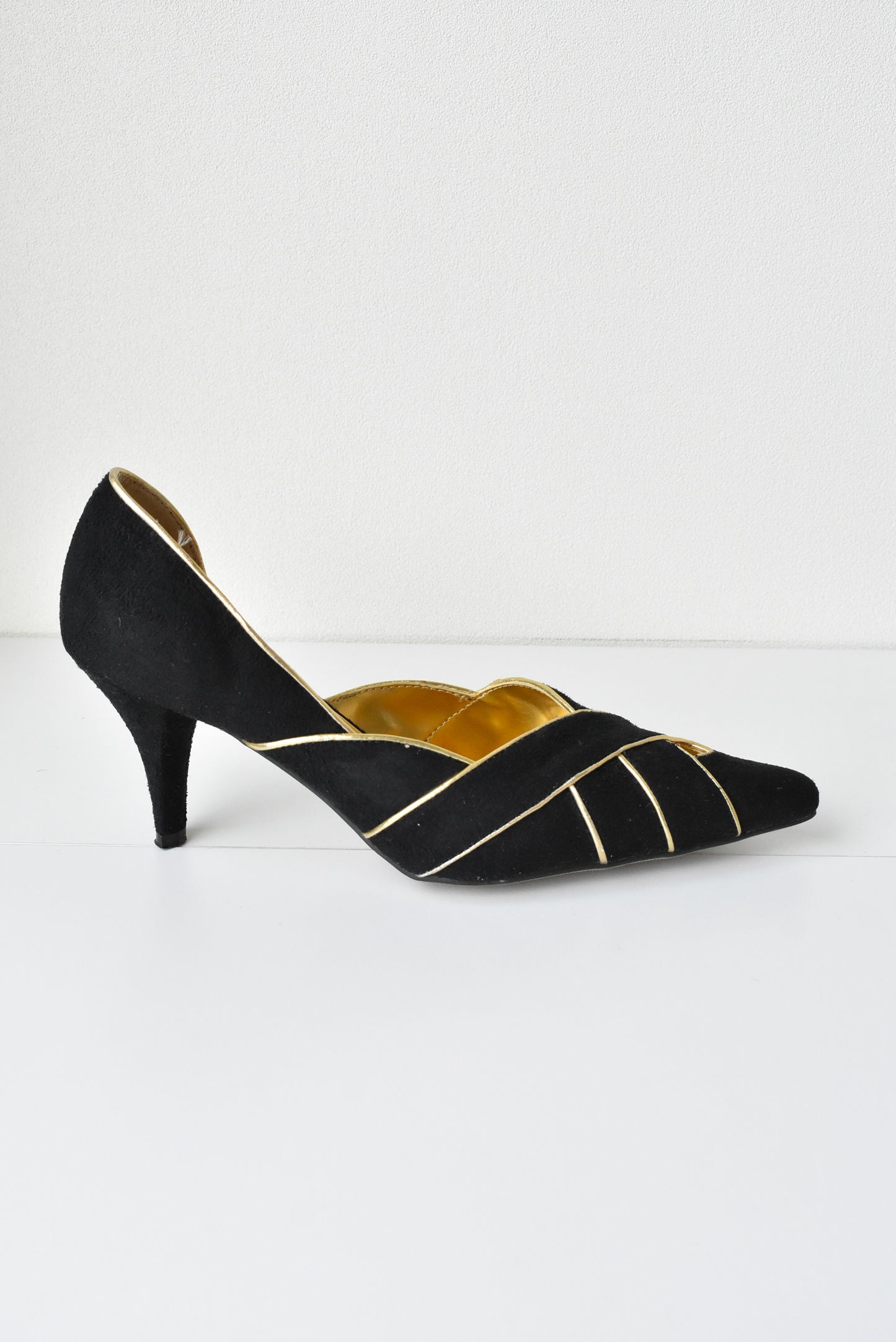 Wild Rose black and gold suede heels, size 8