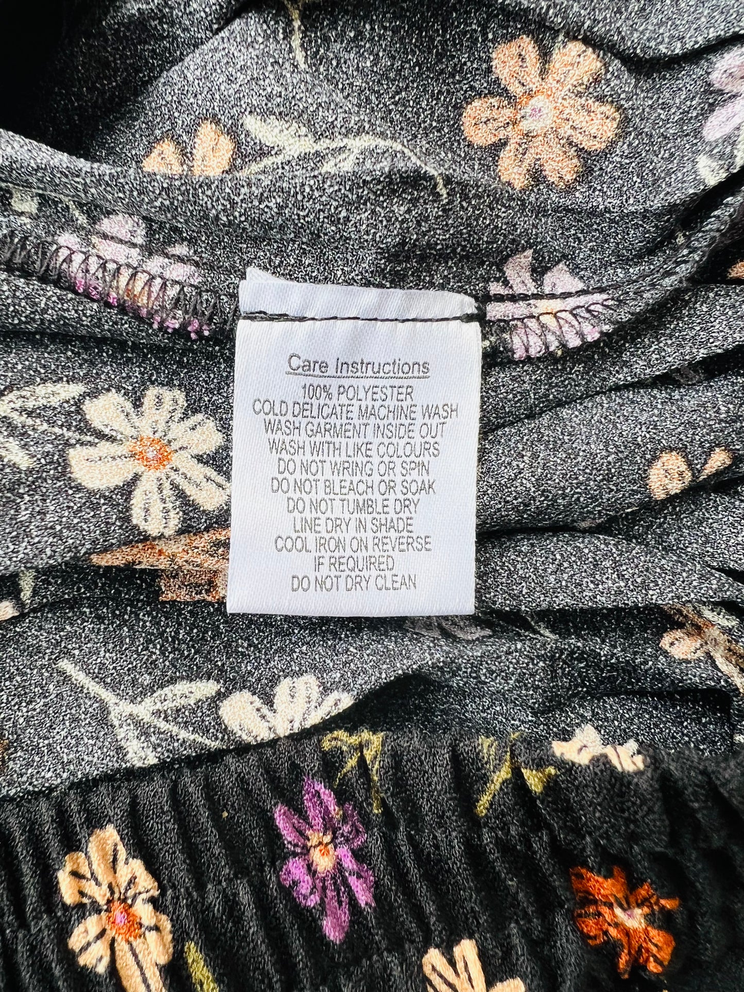 Princess Highway floral pleated skirt, size S