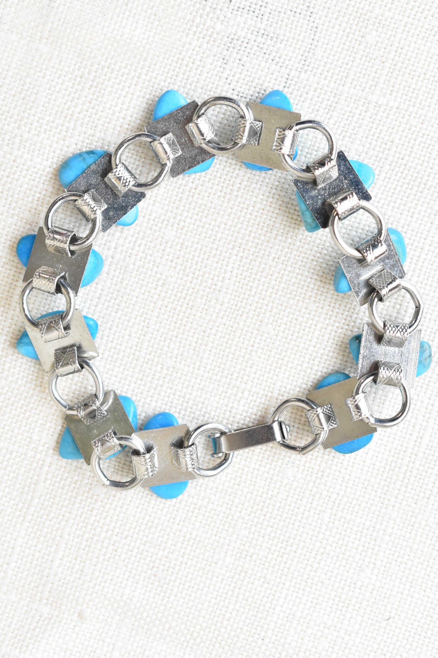 Turquoise coloured link bracelet