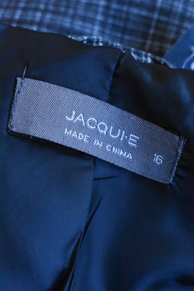 Jacqui E grey belted coat, size 16