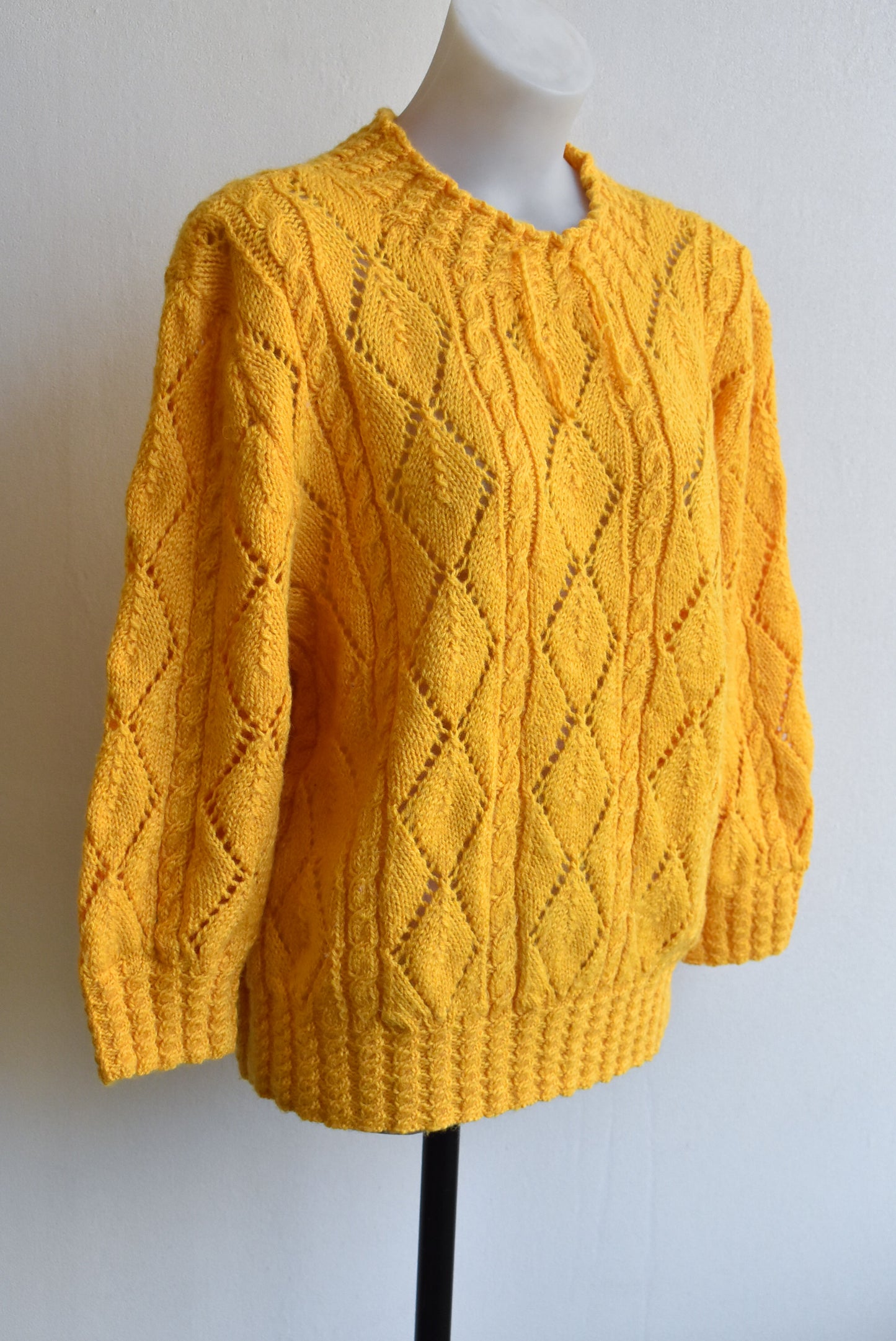 Mustard knitted sweater, M
