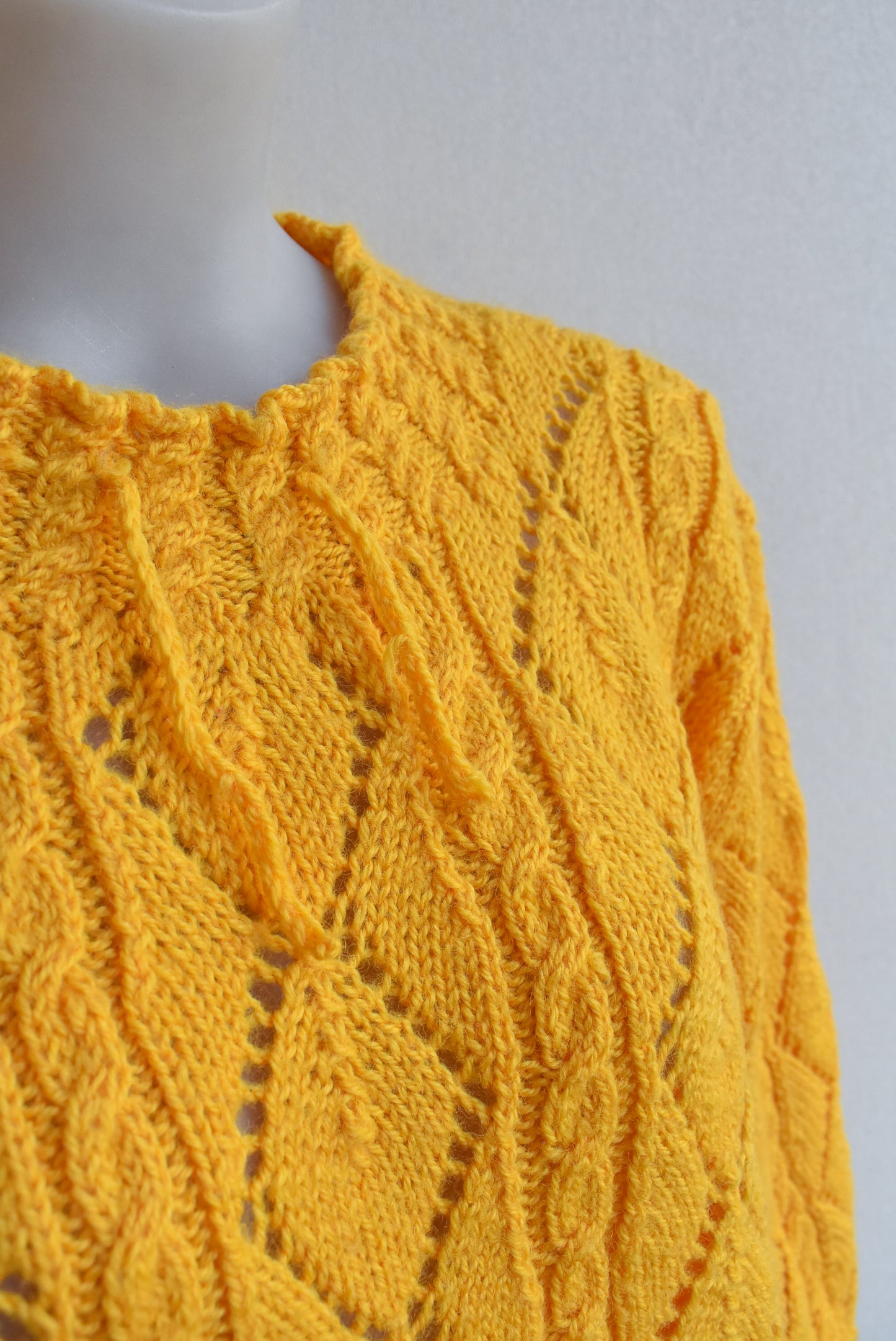 Mustard knitted sweater, M