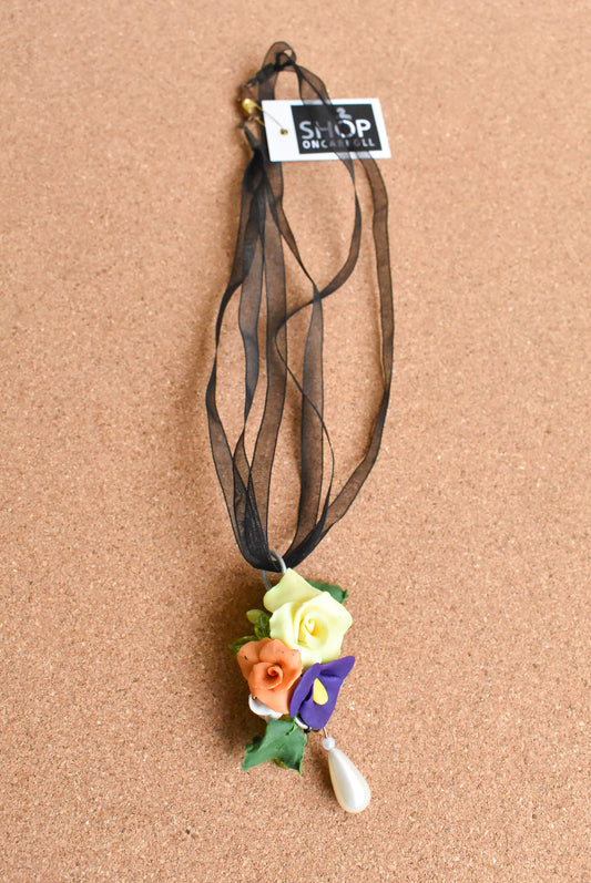 Ceramic flower ribbon necklace 360 with purple pansy