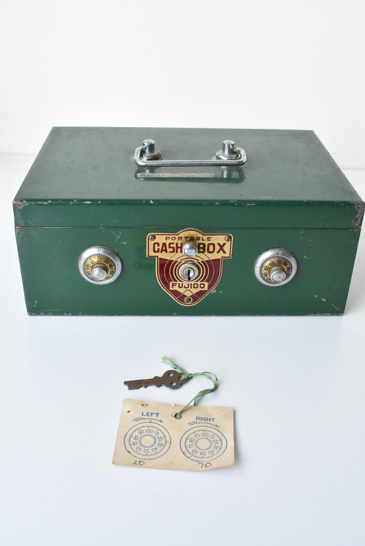 Fujigo vintage portable cashbox