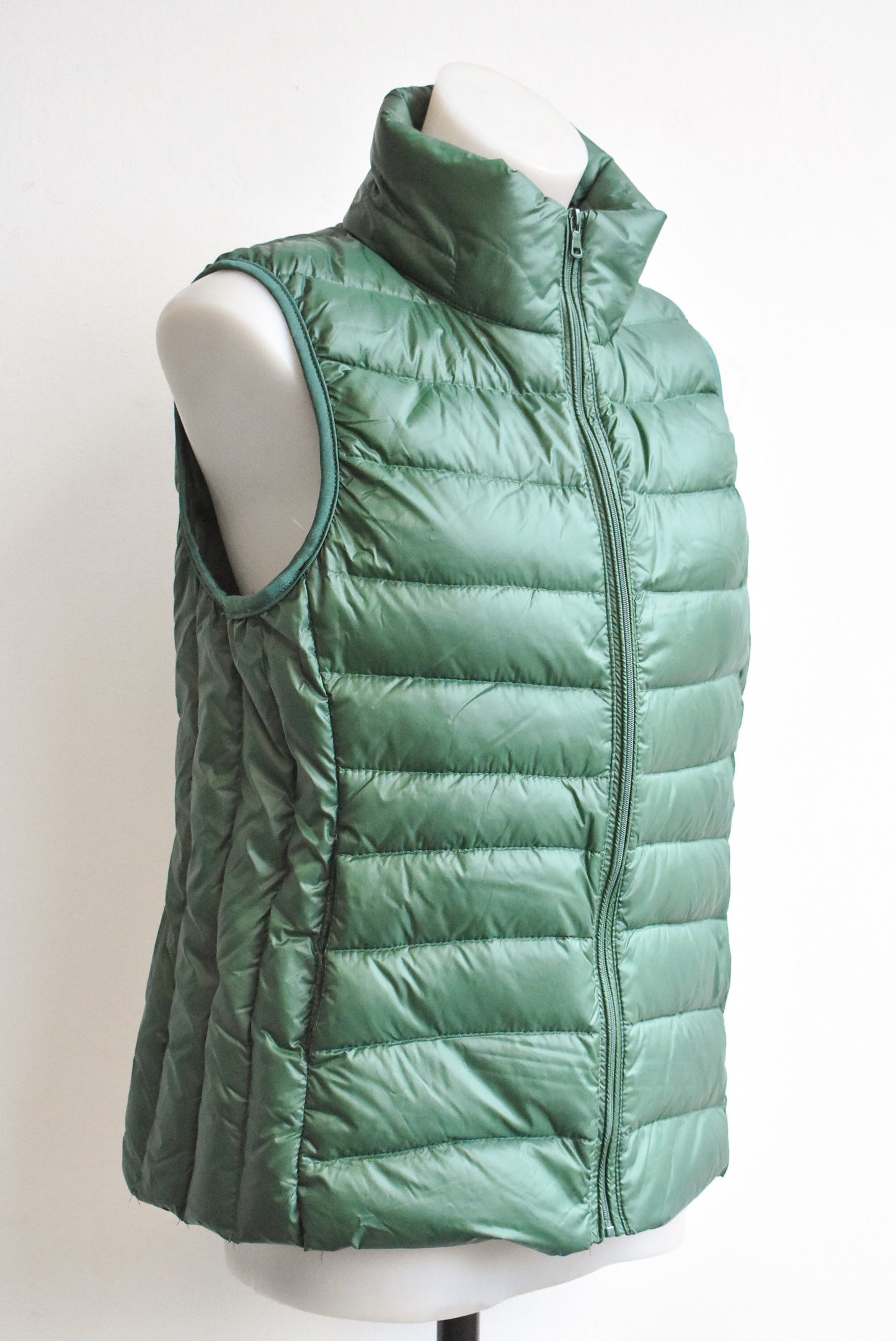 Olis Rose forest green puffer vest, M