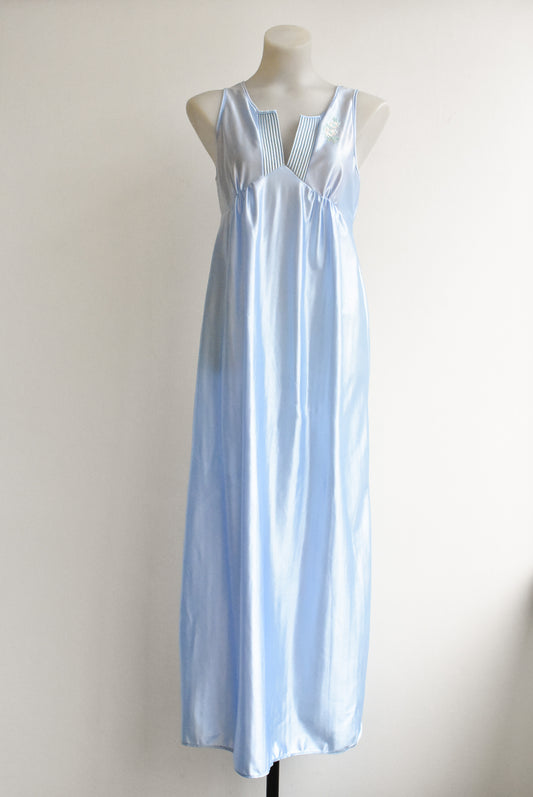 Vintage pale blue nightgown, M