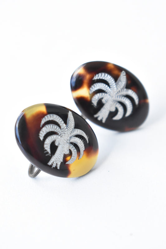Vintage tortoiseshell screw on earrings