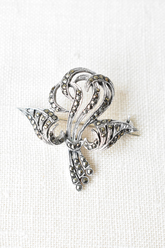 Brooch stylised bird platinised silver with handset marcasites