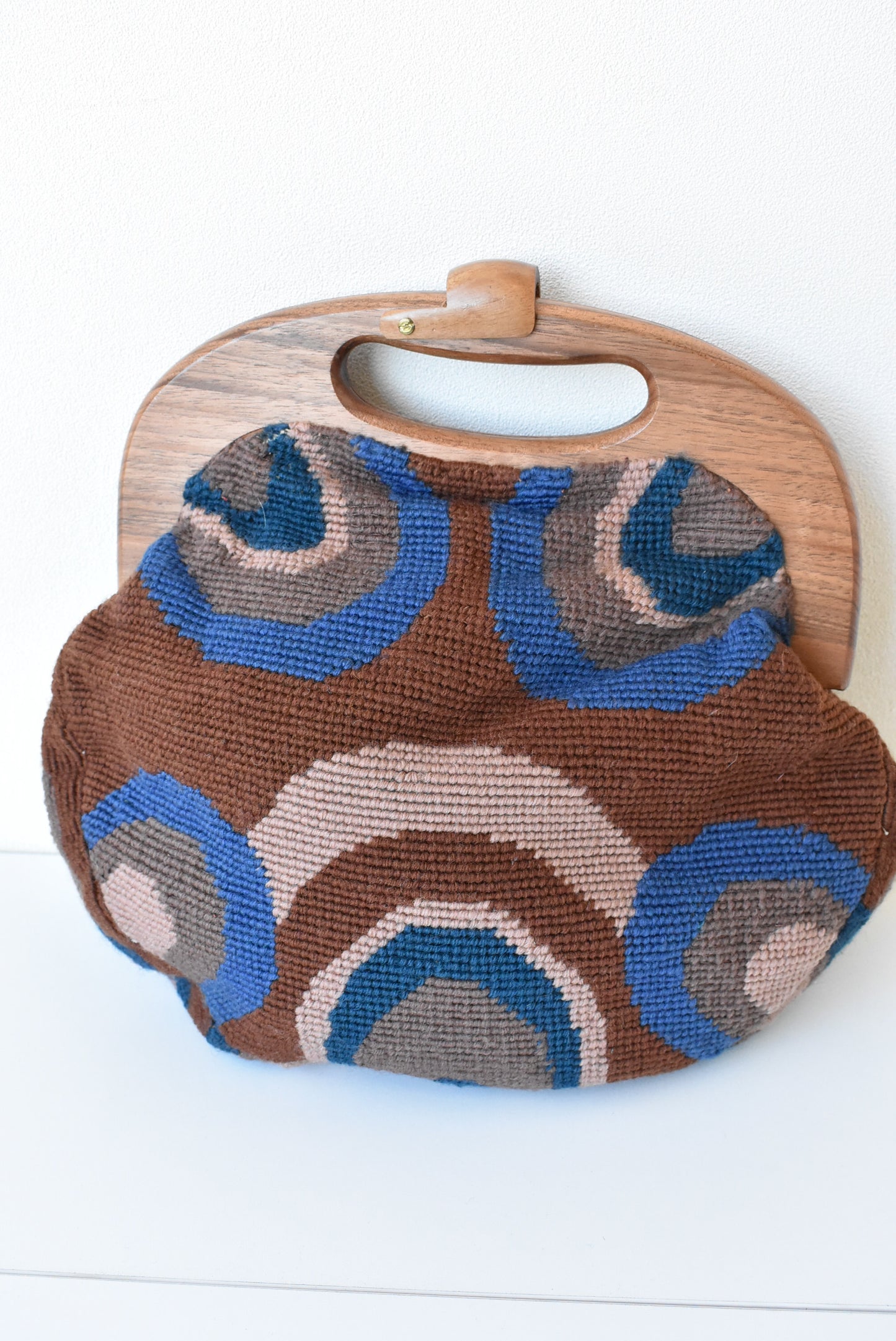 Vintage 1970s tapestry bag with wooden handles
