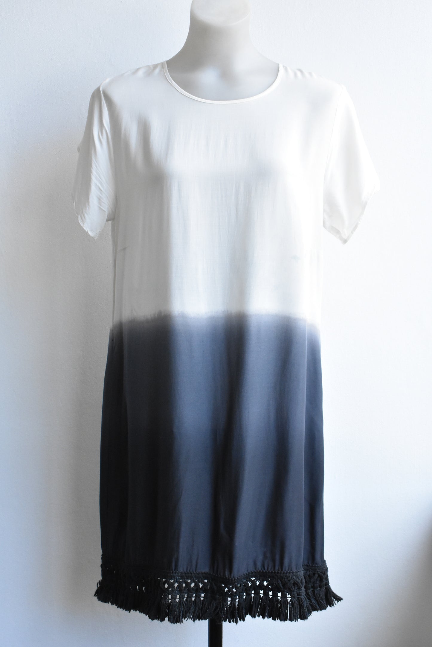 Blak gradient shift dress, 14