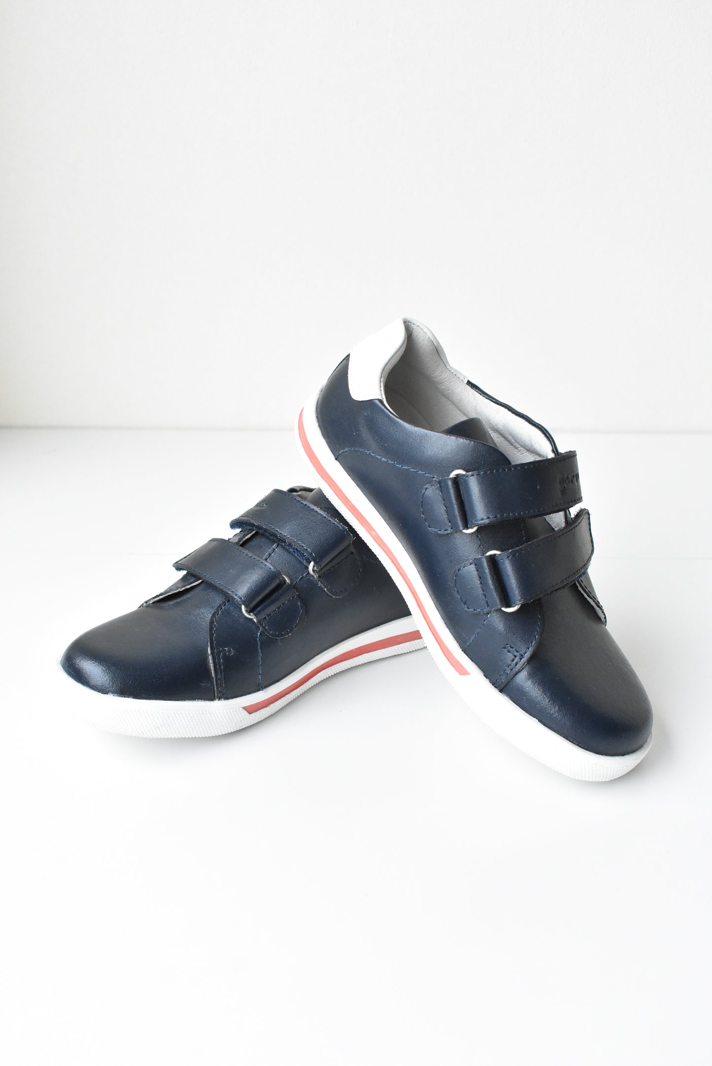 Garvalin navy leather velcro kids sneakers NEW, size 9