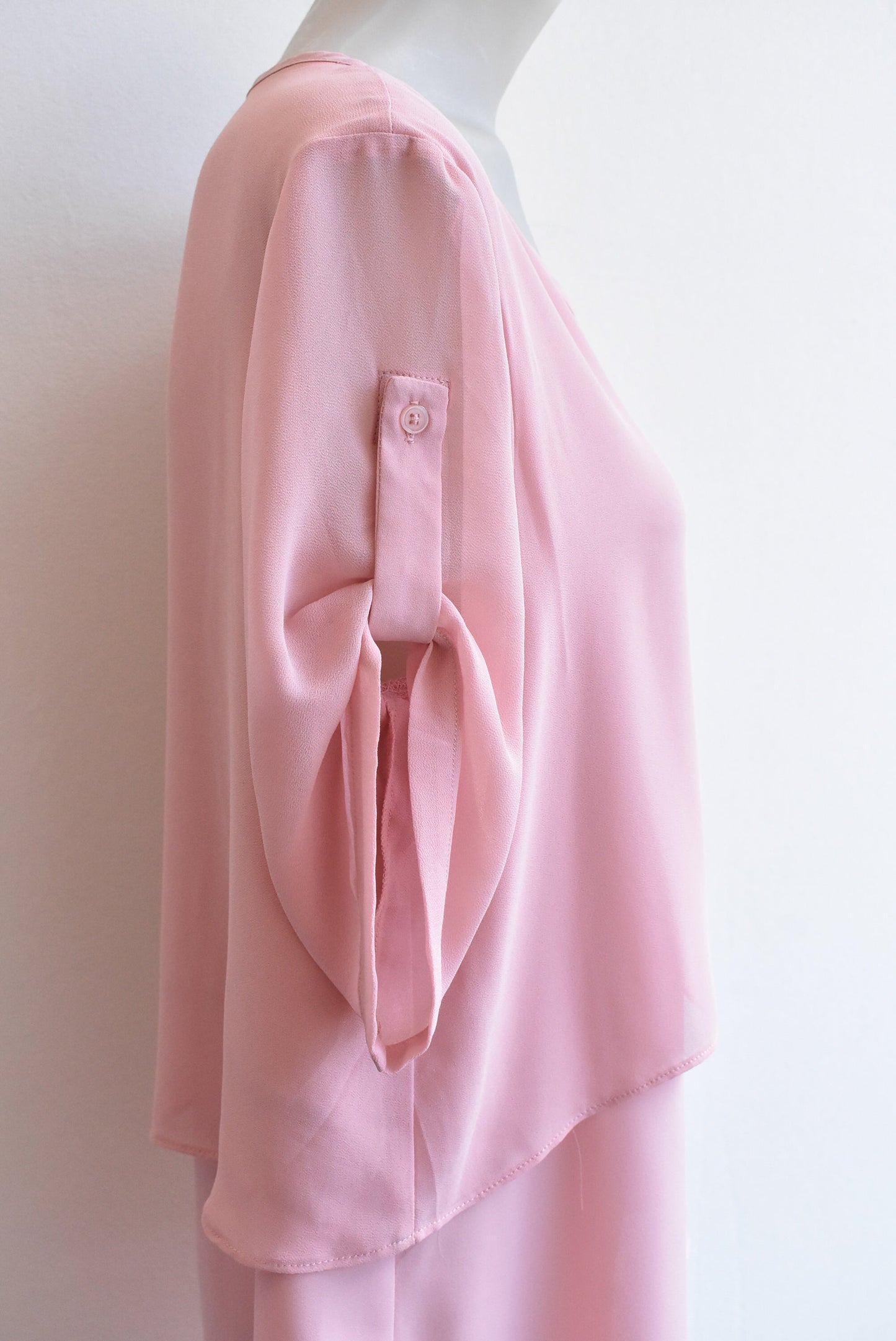 Capture baby pink flowy layered top, size M